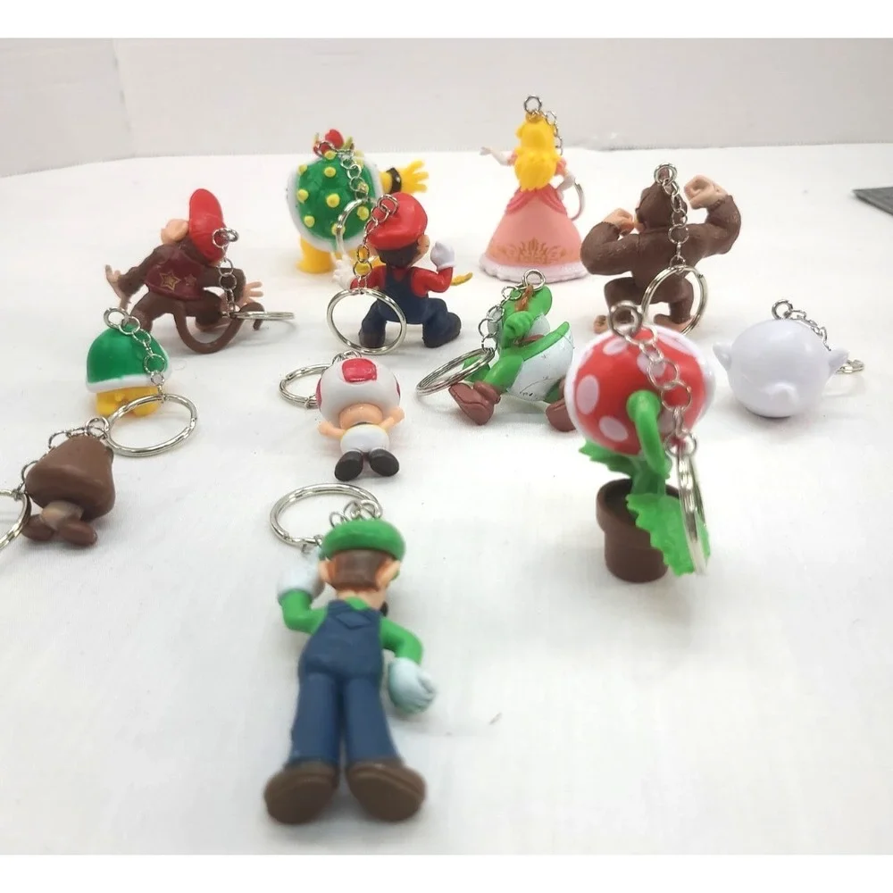 12 Nintendo Suoer Mario Bros Characters Keychains